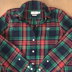 Vineyard Vines button down woven top